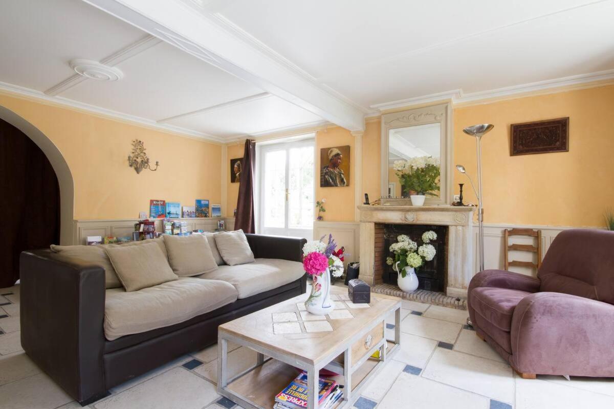 Sainte-Soulle La Tonnelle Fleurie Chambres D'Hotes מראה חיצוני תמונה